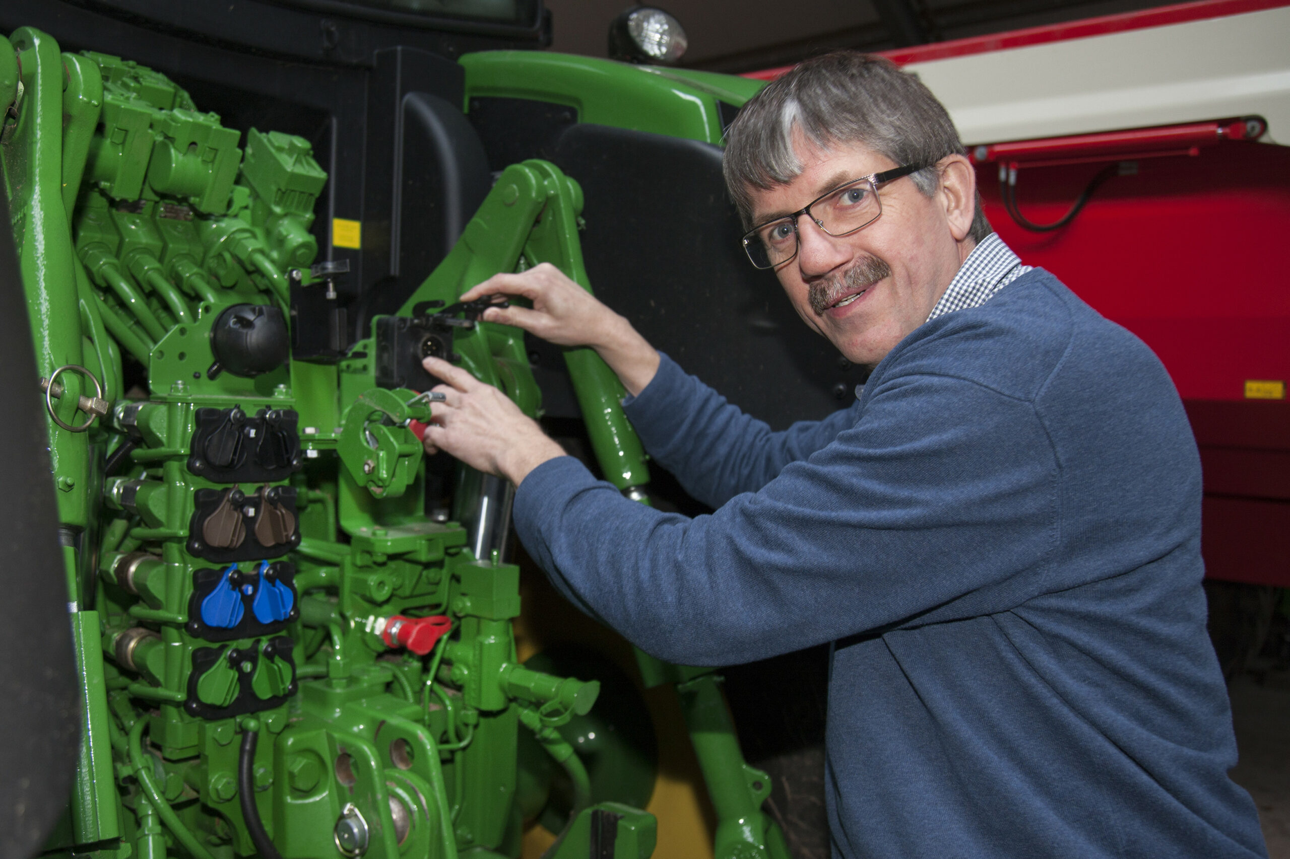 Peter de Haan, specialist smartfarmingtechniek bij Kramp - Foto: Hans Banus