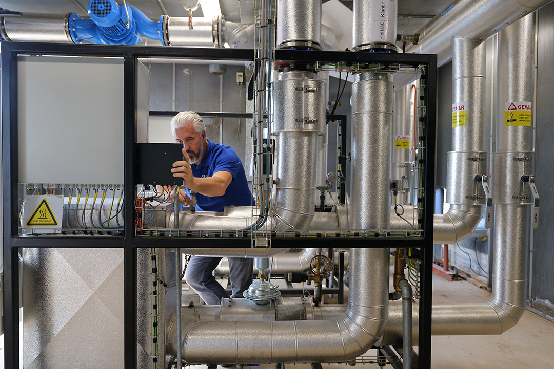 Paprikateler Marcel Numan van NH Paprika in Heerhugowaard. - Foto: Lex Salverda