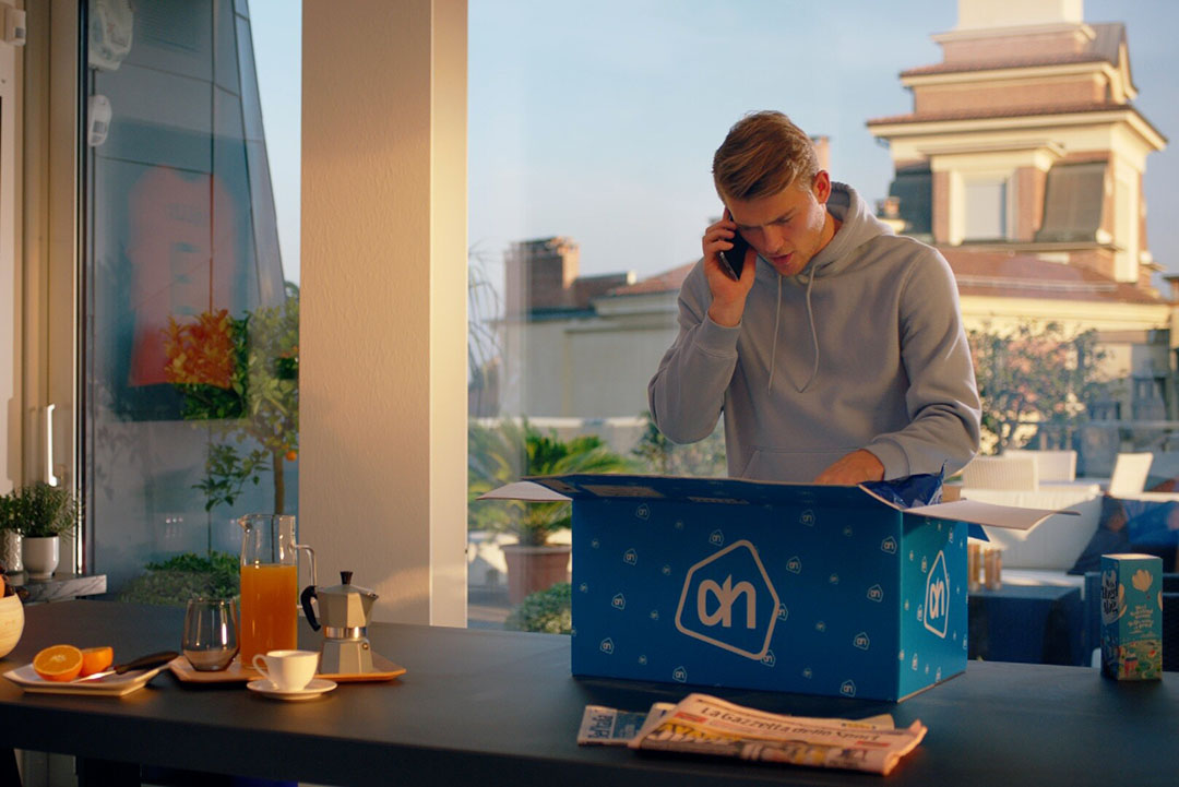 Nederlands profvoetballer Matthijs de Ligt figureert in kinderreclame rondom AH-voetbalplaatjes. Foto: Albert Heijn