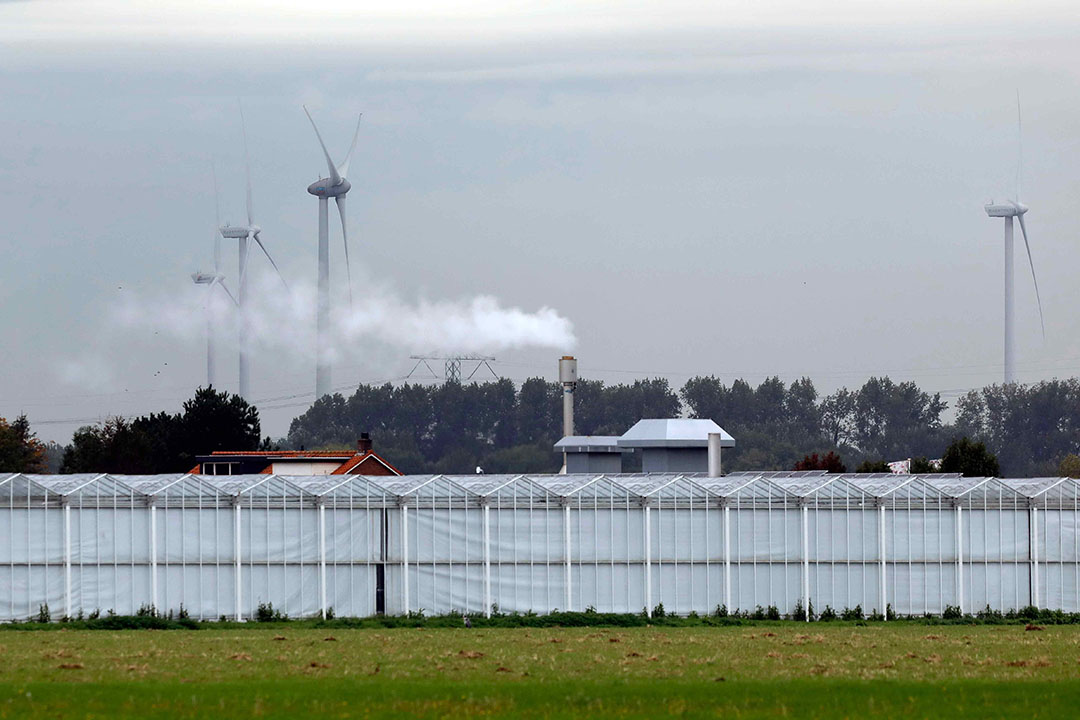 Om de balans tussen vraag en aanbod aan energie in balans te krijgen, moet worden geïnvesteerd in de opwek van duurzame energie. - Foto: Roel Dijkstra