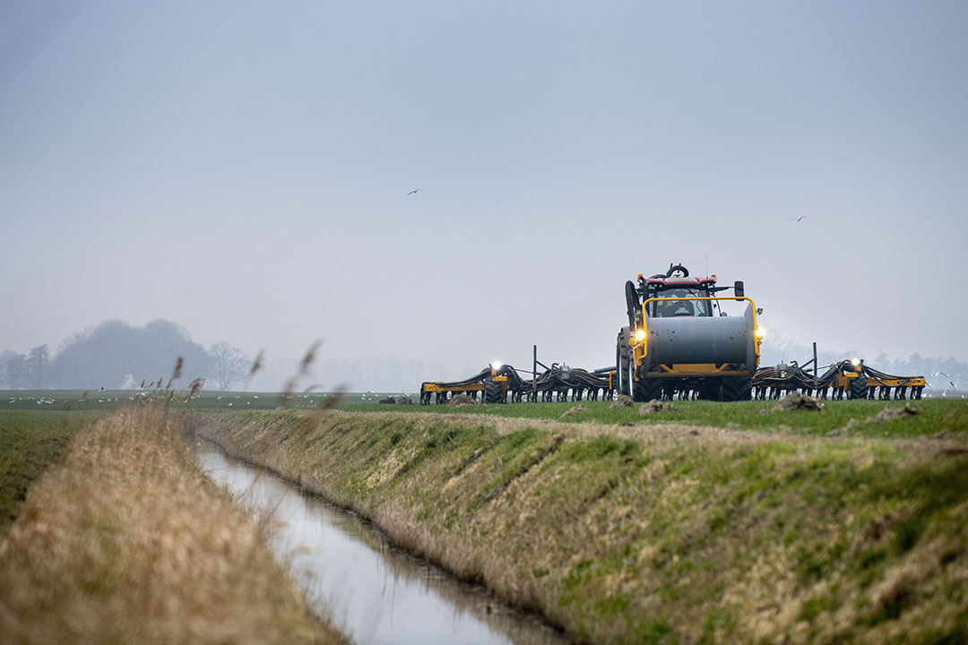 De NVWA zegt vanaf 2023 extra inspectiecapaciteit gereserveerd te hebben voor controle op de nieuwe bufferstroken. - Foto: Mark Pasveer