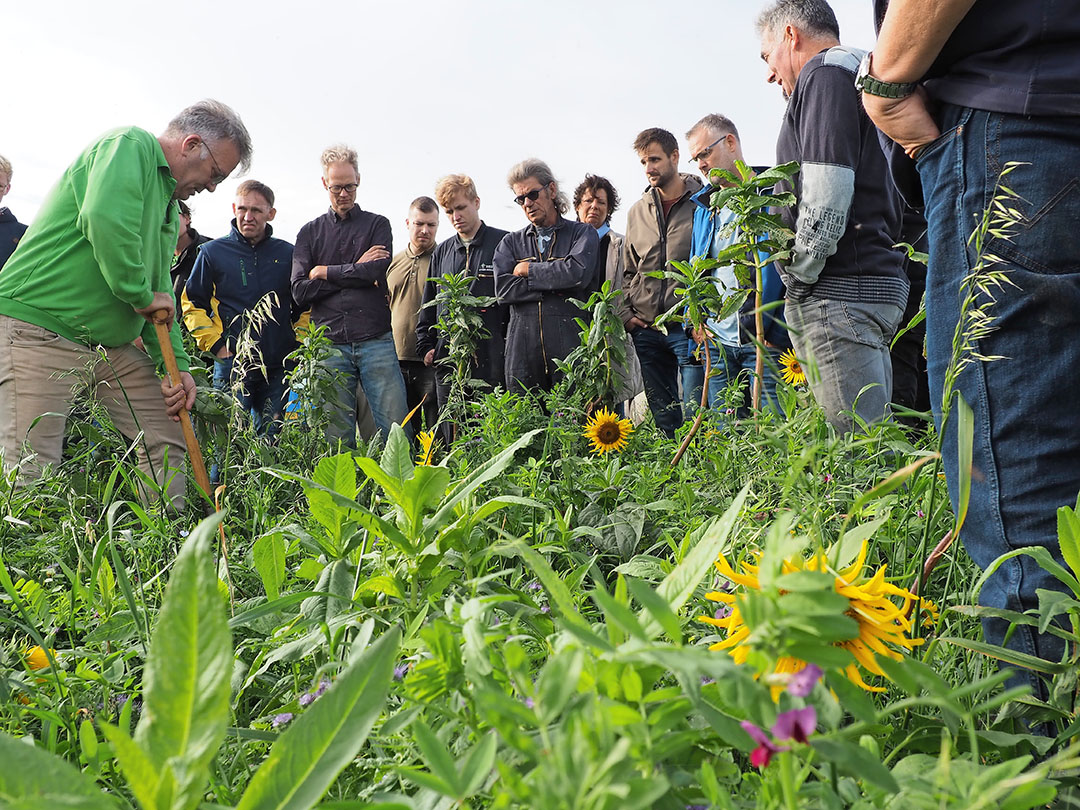 De open middag over bodembeheer bij Appelman werd goed bezocht door collega’s en adviseurs. - Foto: Marga van der Meer