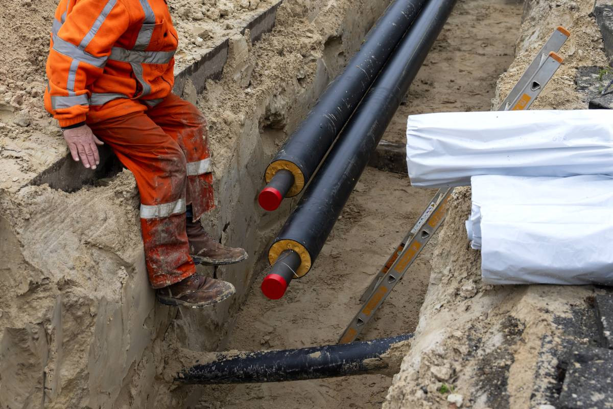 Oostland werkte aan verduurzaming van de glastuinbouw door meer CO2-neutrale warmte door de bestaande warmtenetten te laten stromen en via uitbreiding van het netwerk. Foto: ANP